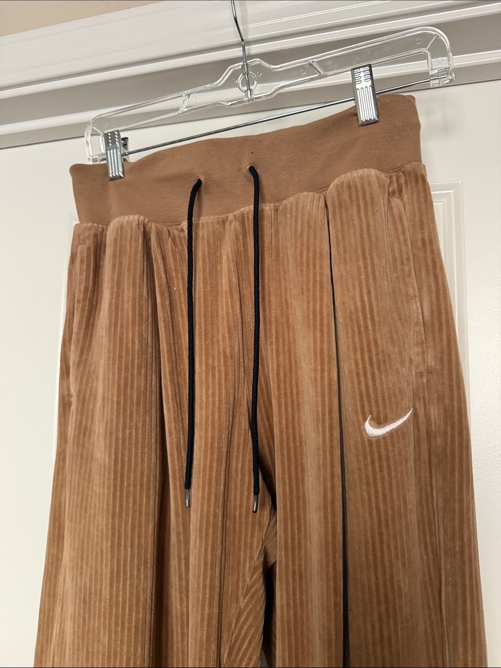 Nike Tan Corduroy Wide-Leg Track Pants - Picture 3 of 4